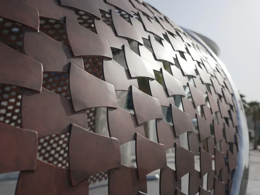 Roots by Azza Al Qubaisi – Commissioned by Dubai Culture and Arts Authority. Produced & managed by Tasmeem Tashkeel