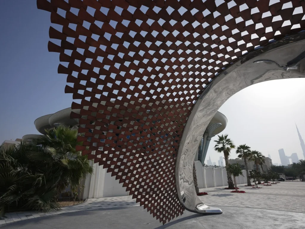 Roots by Azza Al Qubaisi – Commissioned by Dubai Culture and Arts Authority. Produced & managed by Tasmeem Tashkeel